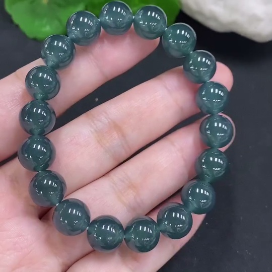 F34021952 Jadeite Bead Necklace Approximately 9.7mm Total Weight About 30.7g