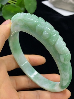 F34949143 Jadeite Round Bangle Total Weight about 104.15g Size 74.5