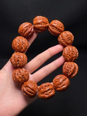 W34048136 Walnut Handheld Strand, Total Weight Approx. 78g, Size Around 26.9mm