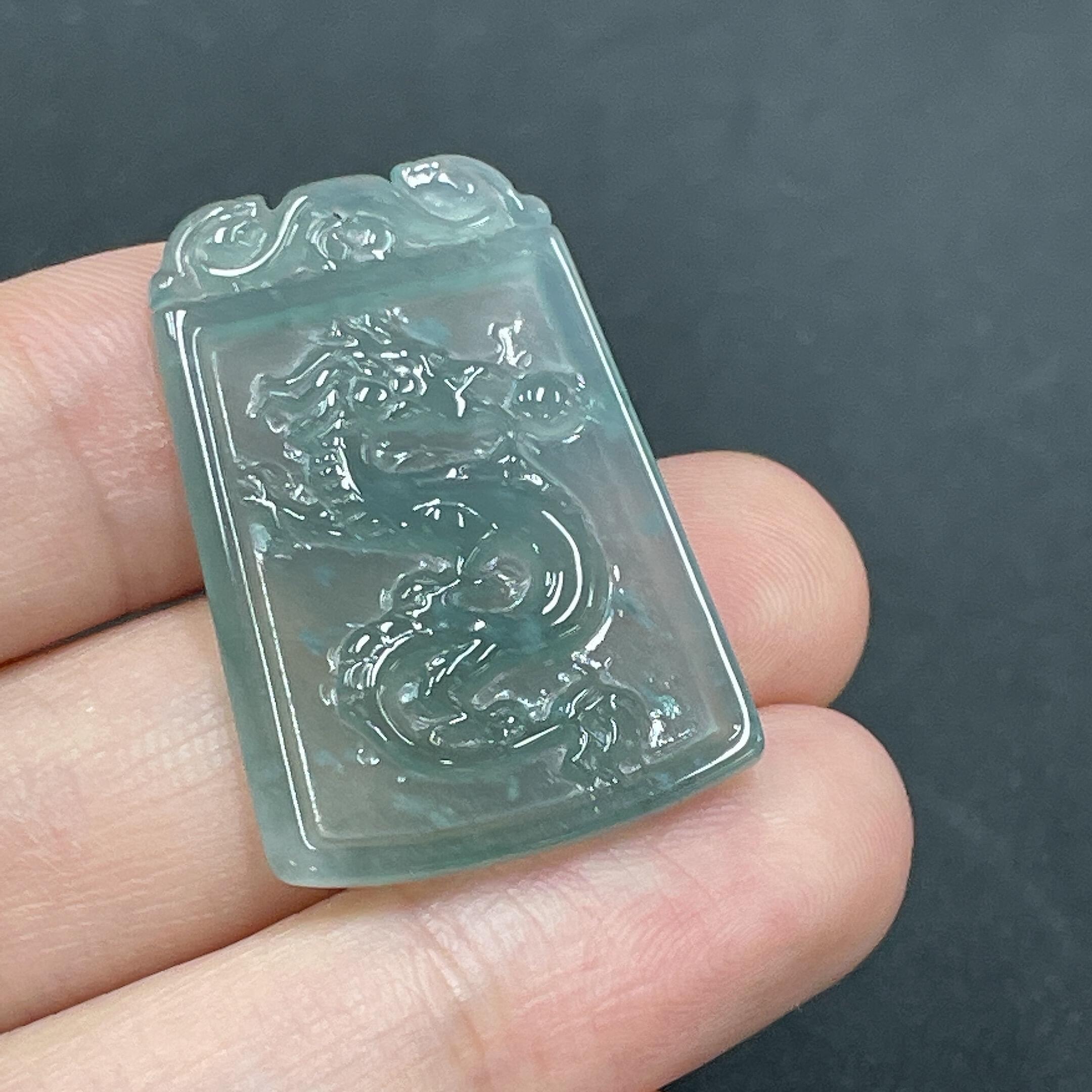 F04800500 Jadeite Pendant