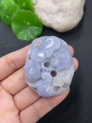 F46550209 翡翠挂件花开富贵 货品总约重31.33g