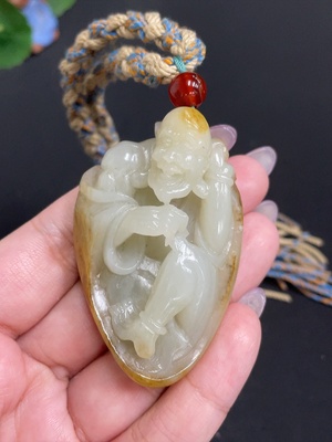 H33863328 Hetian Jade Pendant - Arhat