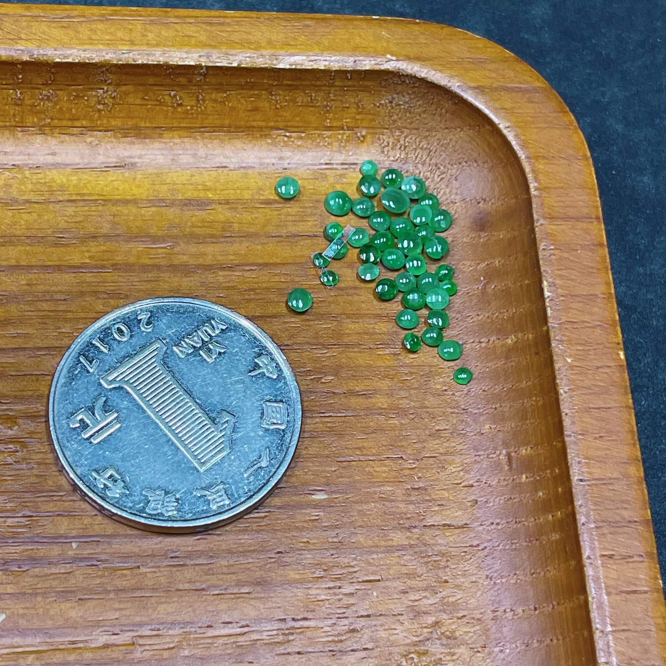 F35138611 Jadeite Cabochon 30+ Sell as a Lot Total Weight Approx. 0.7g (Incl. Small Bag Wt.)