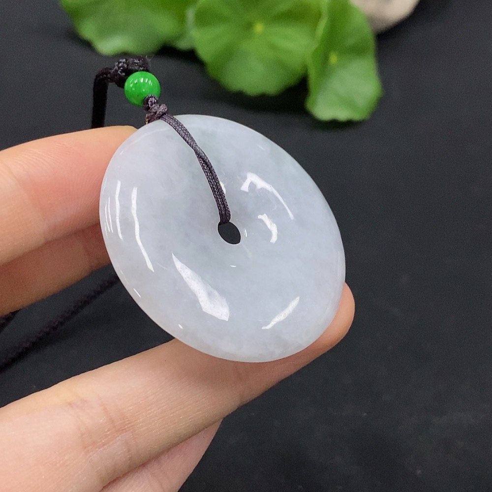 F30565632 Jadeite Peace Knot Pendant Total Weight Approx. 22.77g With Non-Grade A Beads