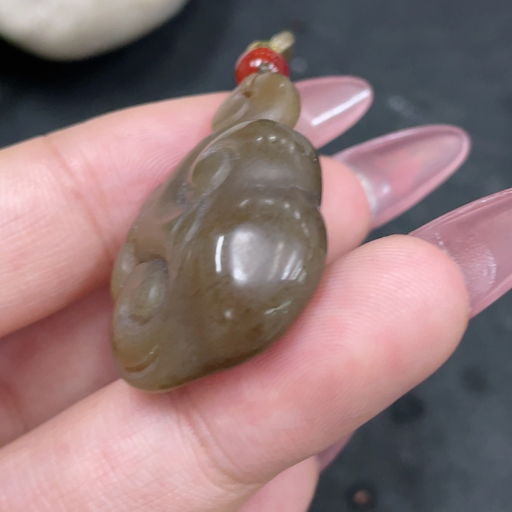 H33840897 Hetian Jade Pendant Ruyi