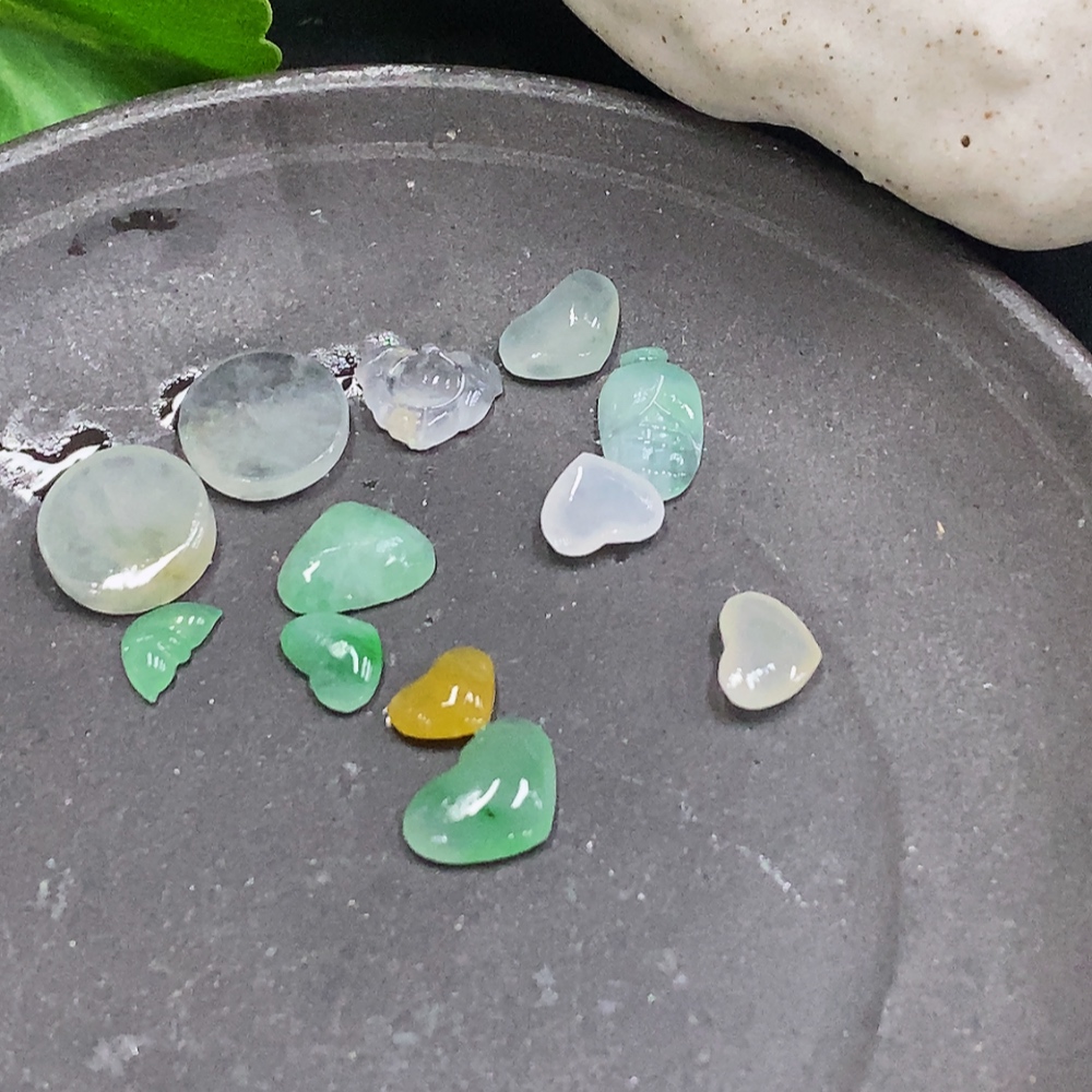 F30568894 color origin undetermined