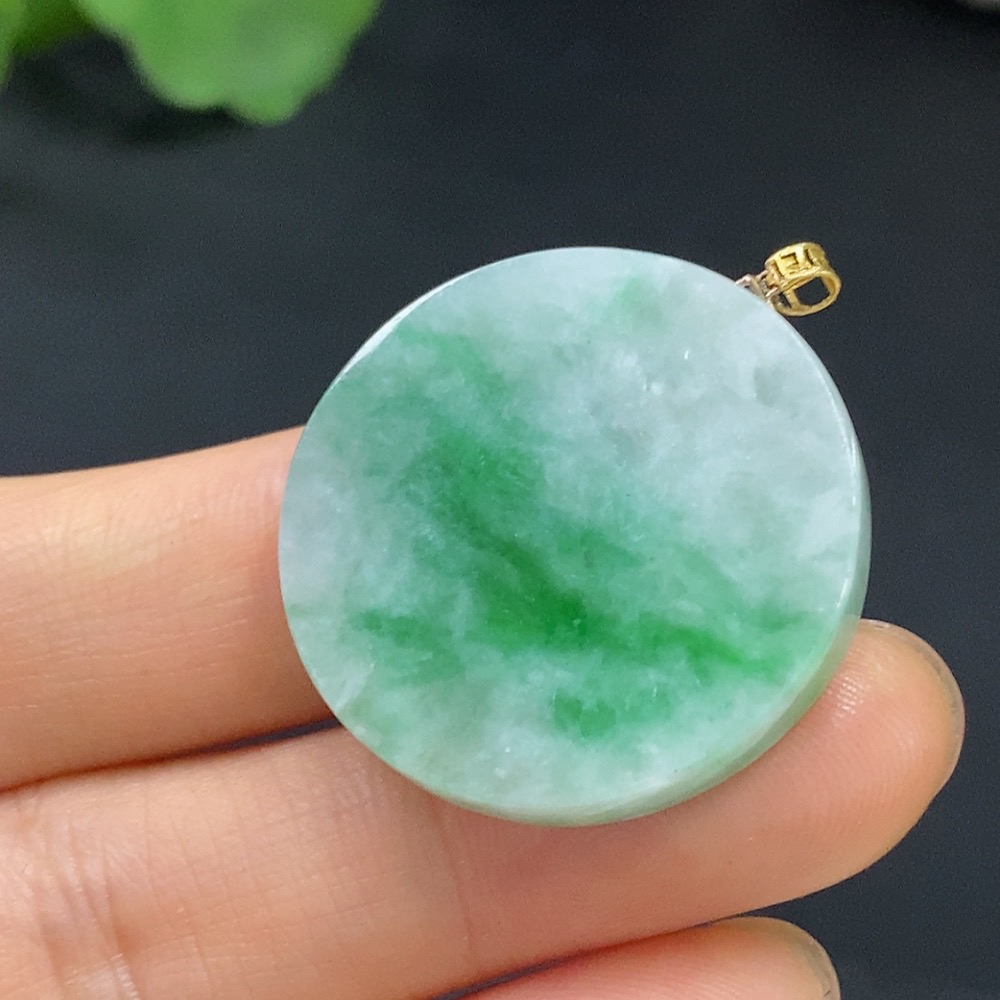 F26028597 Jadeite Plain Pendant 18k Total Weight Approx.8.26g