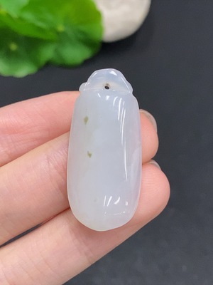 F35123860 Jadeite Fu Gua Pendant, Total Weight Approximately 5.8g