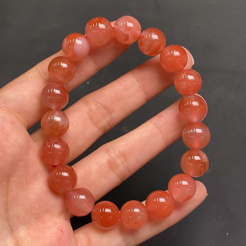 C13490347 South Red Agate Bracelet, Approx. 36.7g, Size 11.2mm