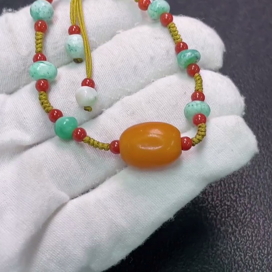 C34990960 Amber Beeswax Bracelet with South Red Agate, Non-Natural Matching Stones, Total Weight Approx. 5.26g Including Rope