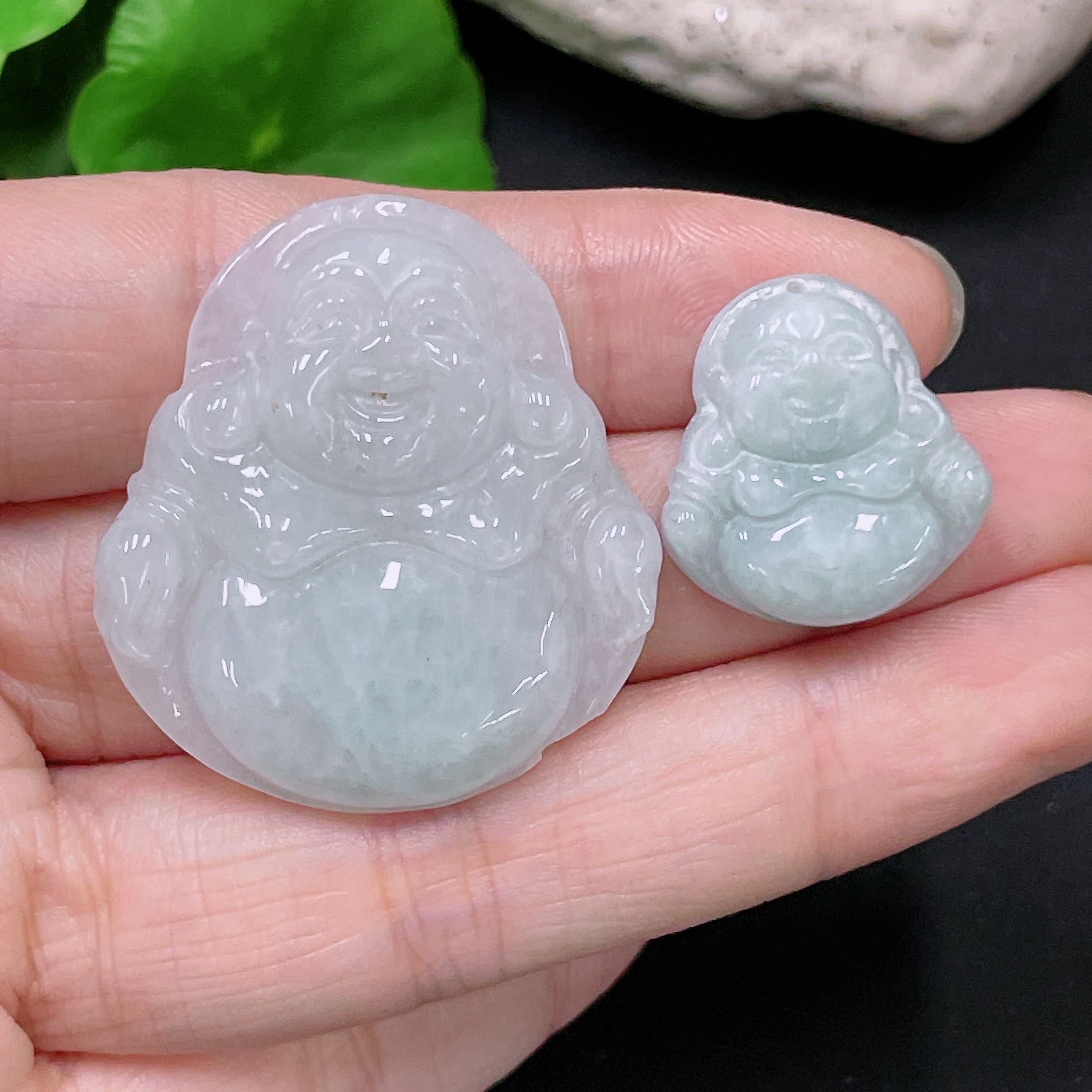 F33892350 Jadeite Pendants Sell as a Lot