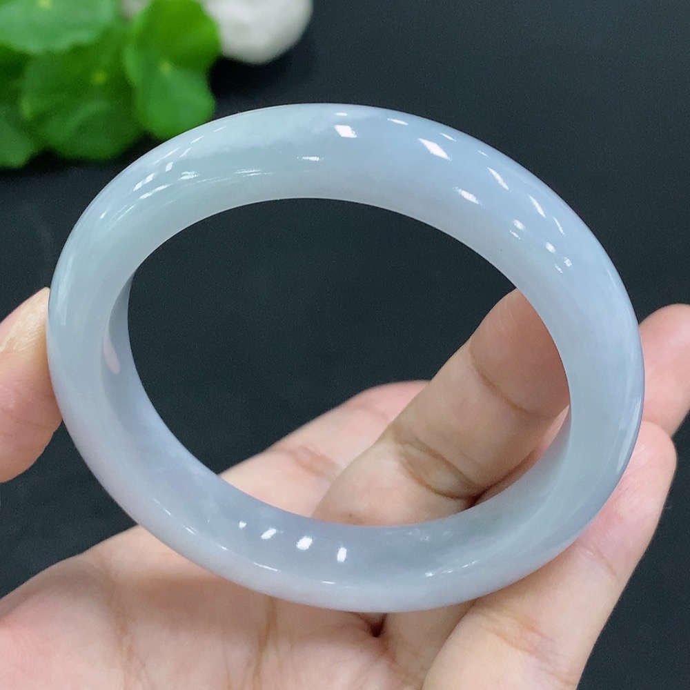 F24798077 Jadeite Round Bangle Size 55.8 Total Weight Approx. 57.5g