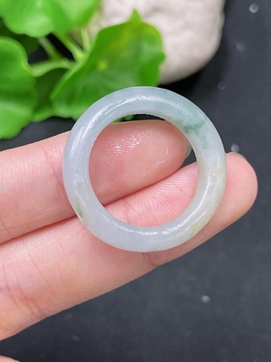 F33943956 Jadeite Unpolished Ring Total Weight Approx. 4.97g Size 20
