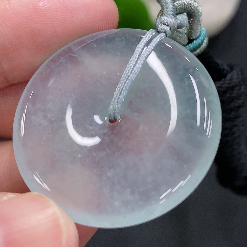 F33882433 Jadeite Safety Buckle, total weight including rope approx. 14.5g