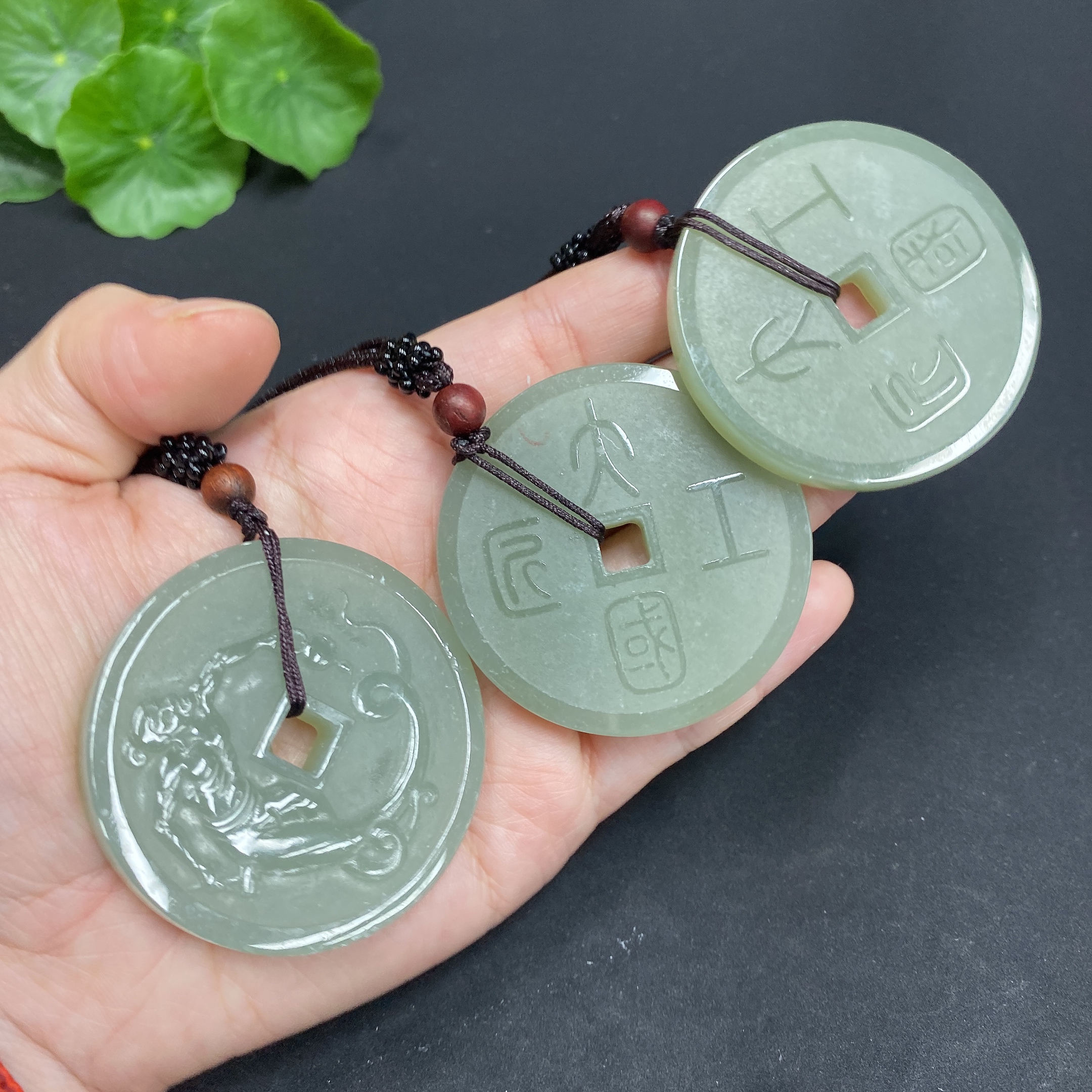H24727015 Hetian Jade Pendant, Master Craftsman, Total Weight Approx. (with rope) 91.1g