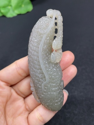 H46560726 和田玉挂件   福瓜   货品总重约55.2g