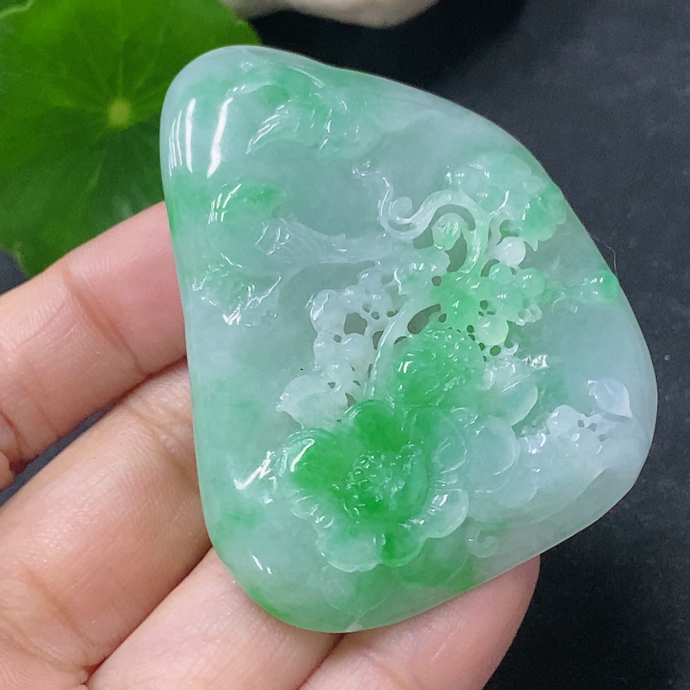 F33912389 Jadeite Pendant Birds Singing and Flowers Fragrant