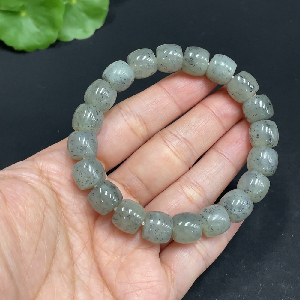H35103131 Hetian Jade Bracelet, Approx. 9.9mm, Total Weight Approx. 35.2g