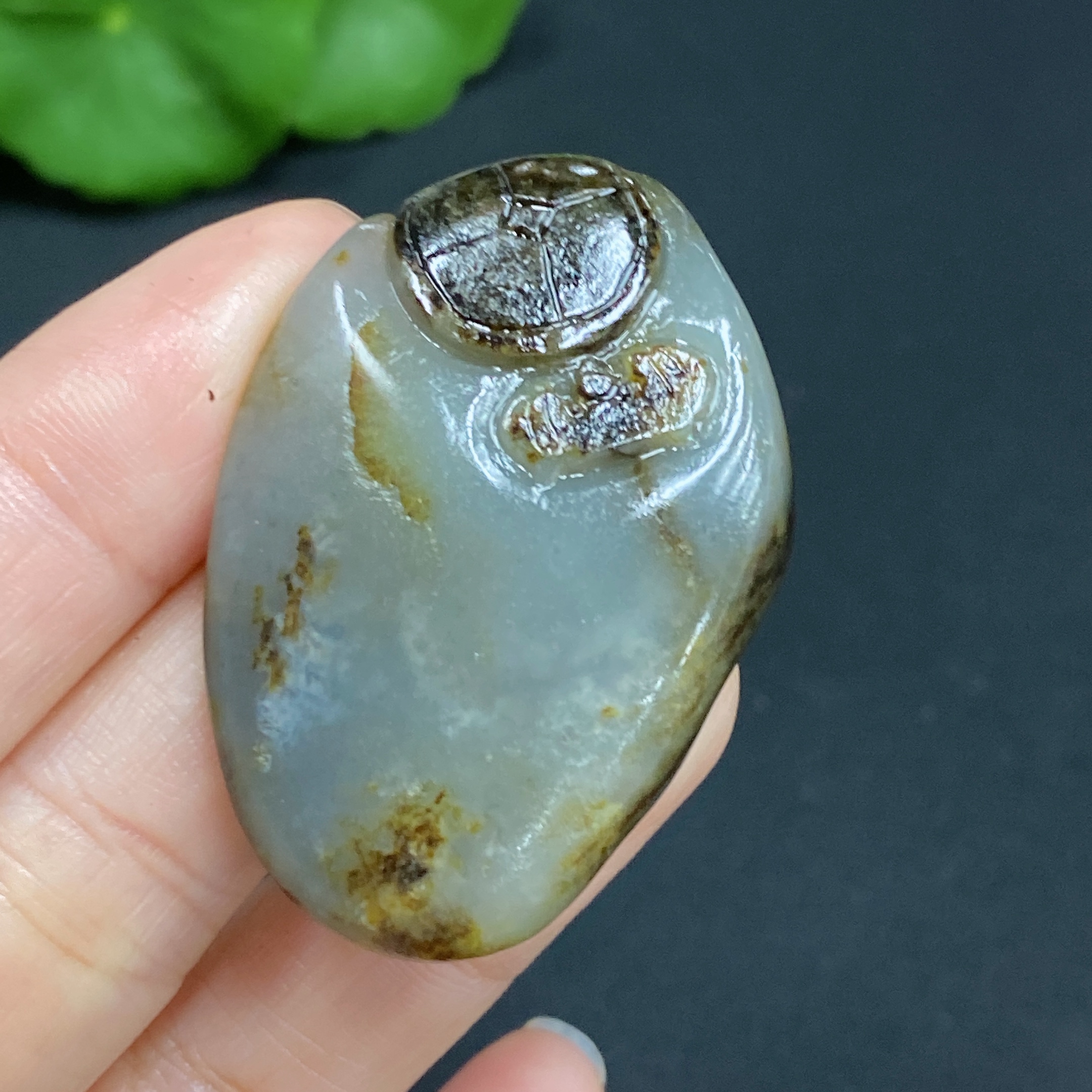 H26039640 Hetian Jade Pendant - Fortune Before Eyes - Total Weight Approx. 18.7g - Undetermined Skin Color Origin