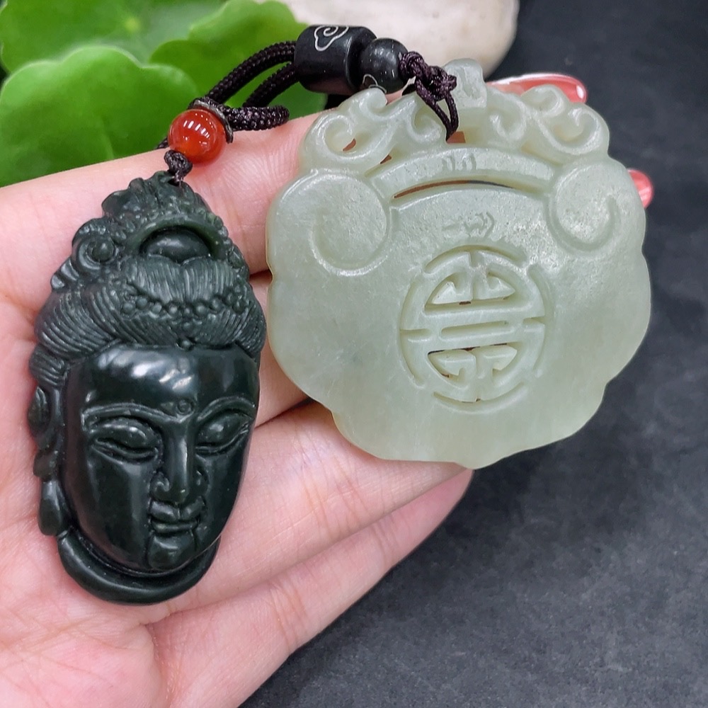 H34980167 Hetian Jade Pendant Guanyin + Ruyi Lock