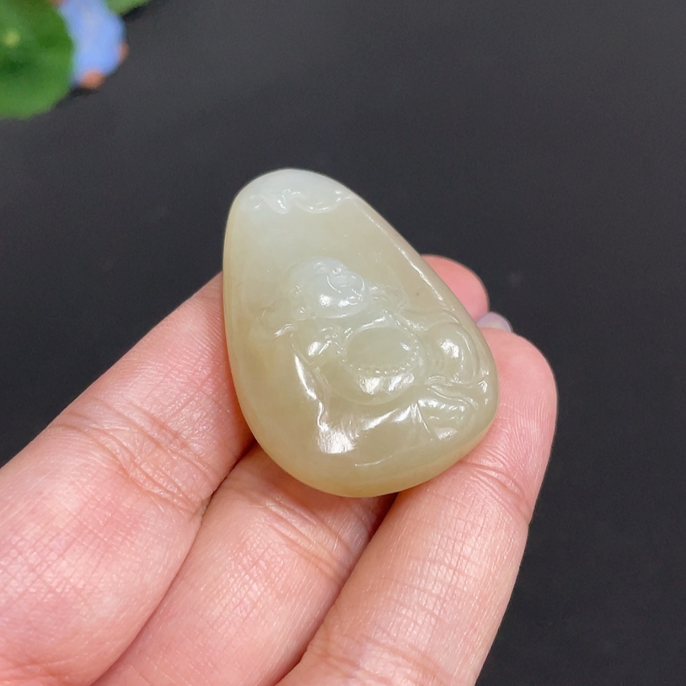H33862546 Hetian Jade Pendant - Buddha, Total Weight: Approx. 20.3g