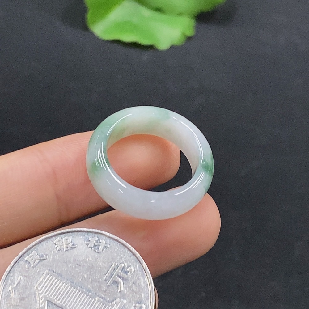 F30566391 Jadeite Ring Size 9 with Crack Total Weight Approx. 3.03g