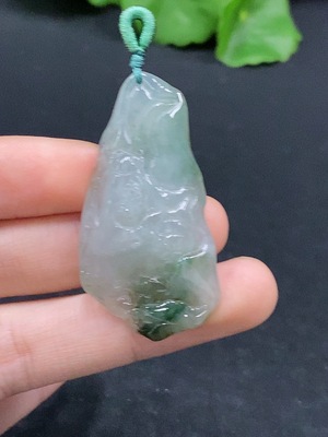 F31682891 Jadeite Fish Pendant with Continuous Abundance, Total Weight Approx. 10.78g