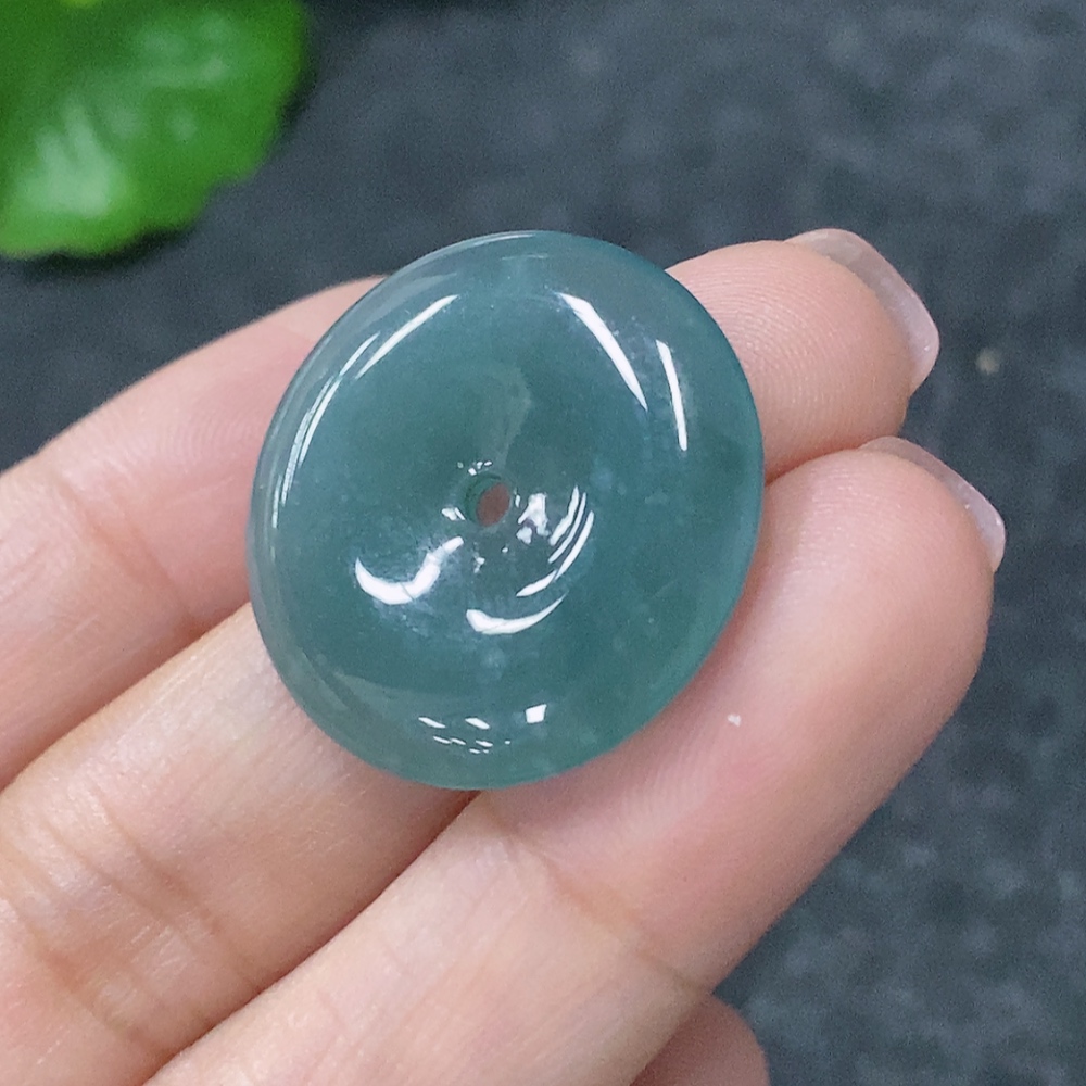 F34998704 Jadeite Pendant Peace Buckle Total Weight Approx. 4.53g