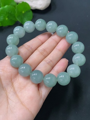 F27045943 Jadeite bracelet, approx. 13.5mm, total weight approx. 65.28g