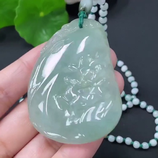 F30523229 Jadeite Pendant Deer Plaque Total Weight Approx. 37.97g Including Chain Color Origin Undetermined