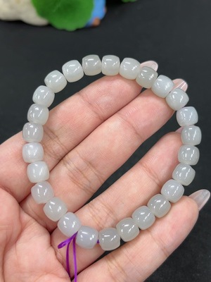 H46521949 和田玉手串 卡7.5mm左右 货品总重约20.1g