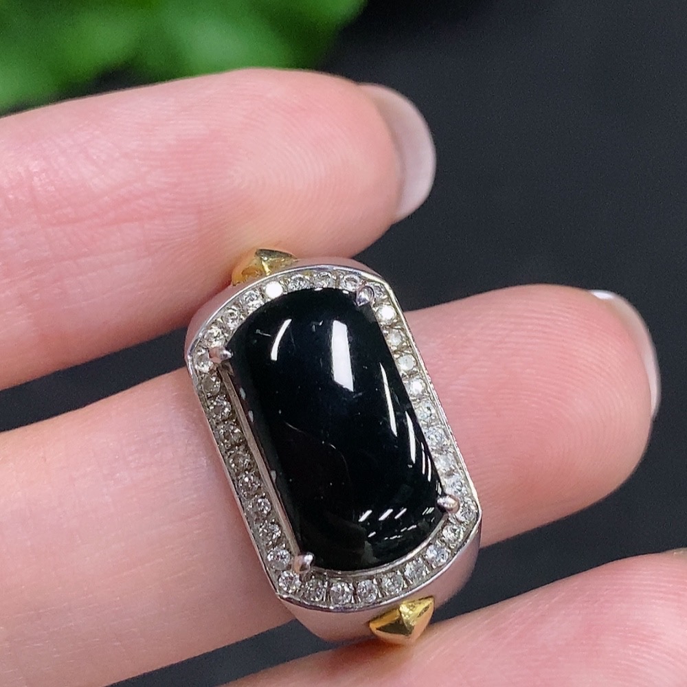 F34003382 Jadeite Cabochon Ring 18k Gold Total Weight Approx.10g Size 20 With Diamond Accents