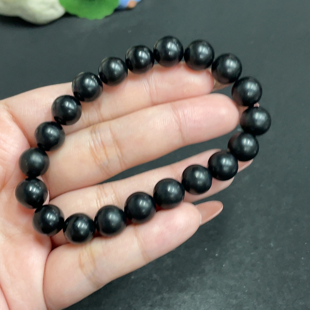 H34011641 Hetian Jade Bracelet, Approx. 10.1 mm, Total Weight Approx. 32.6g, Color Origin Undetermined, Contains Other Mineral Components