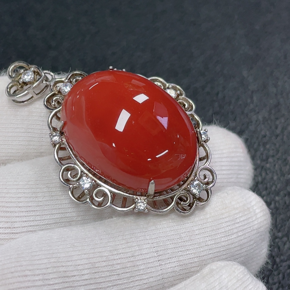C31577942 South Red Agate Pendant Non-Gold Visible Organic Matter Total Weight Approx. 14.16g
