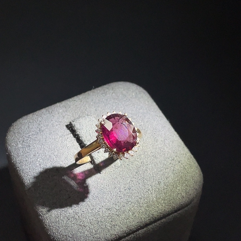C20255962 Tourmaline Inlaid Ring 18K Gold Size 14 Total Weight Approx. 2.63g Hallmark 2.32ct