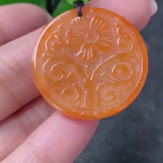 F34075974 Jadeite Antique Plaque Pendant with Non-Grade A Beads, Total Weight Approx. 7.76g