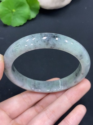 F28200902 Jadeite Regular Bangle, Inner Diameter 58.1, Total Weight Approx. 51.98g