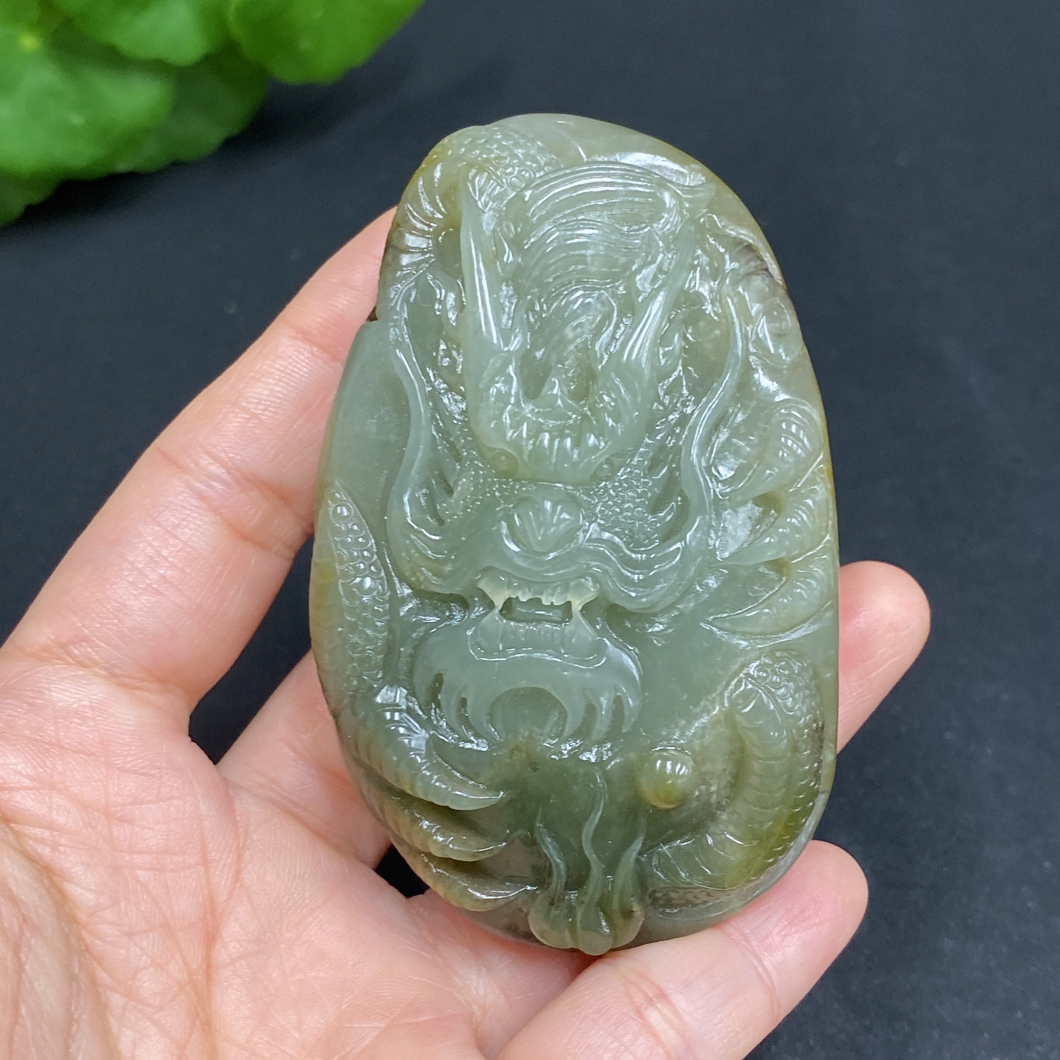 H30466129 Hetian Jade Handheld Carving - Dragon