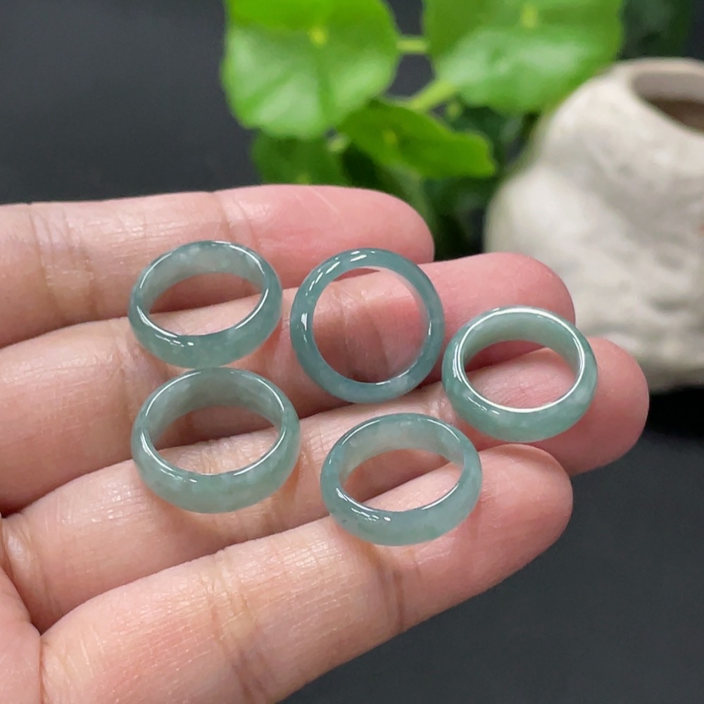 F35109445 Jadeite Ring Set Sell as a Lot Total Weight Approx. 5.38g