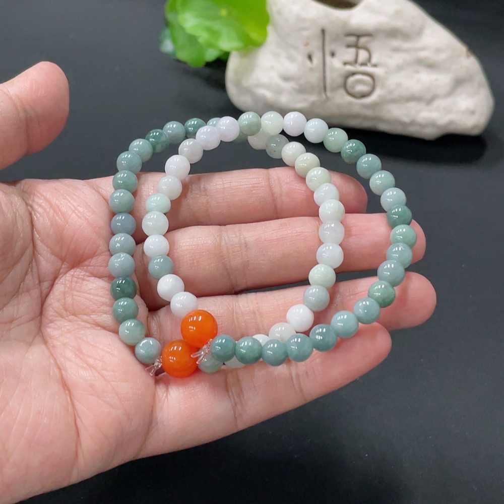 F34058933 Jadeite bracelet approx. 6mm with non-A grade beads