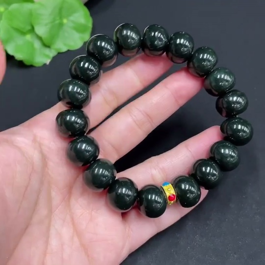 H35102388 Hetian Jade Bracelet, approx. 13.8 mm, total weight approx. 69.6g, non-gold