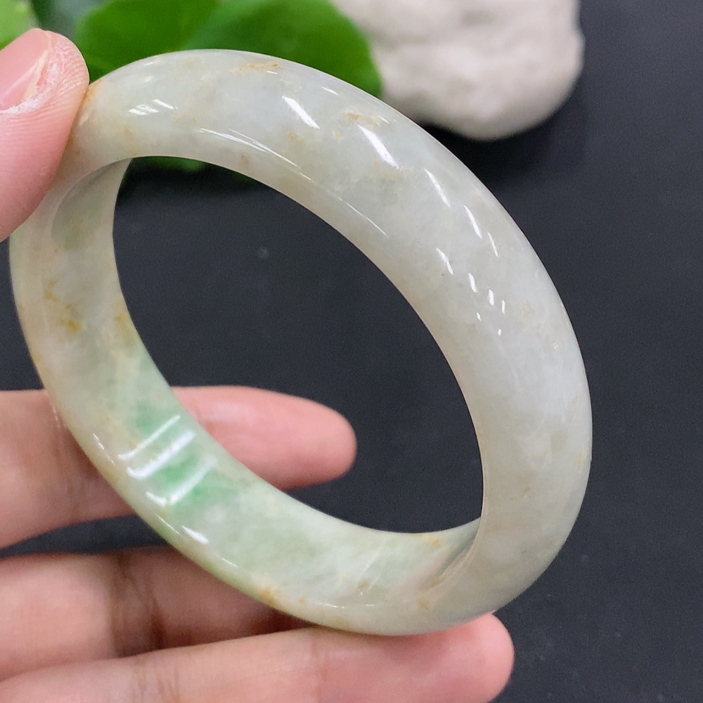 F34000611 Jadeite Round Bangle Size 57.7 Total Weight Approx. 62.7g