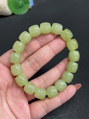 H34004520 Hetian Jade Bracelet Approx. 11.5 mm Total Weight Approx. 53.1g