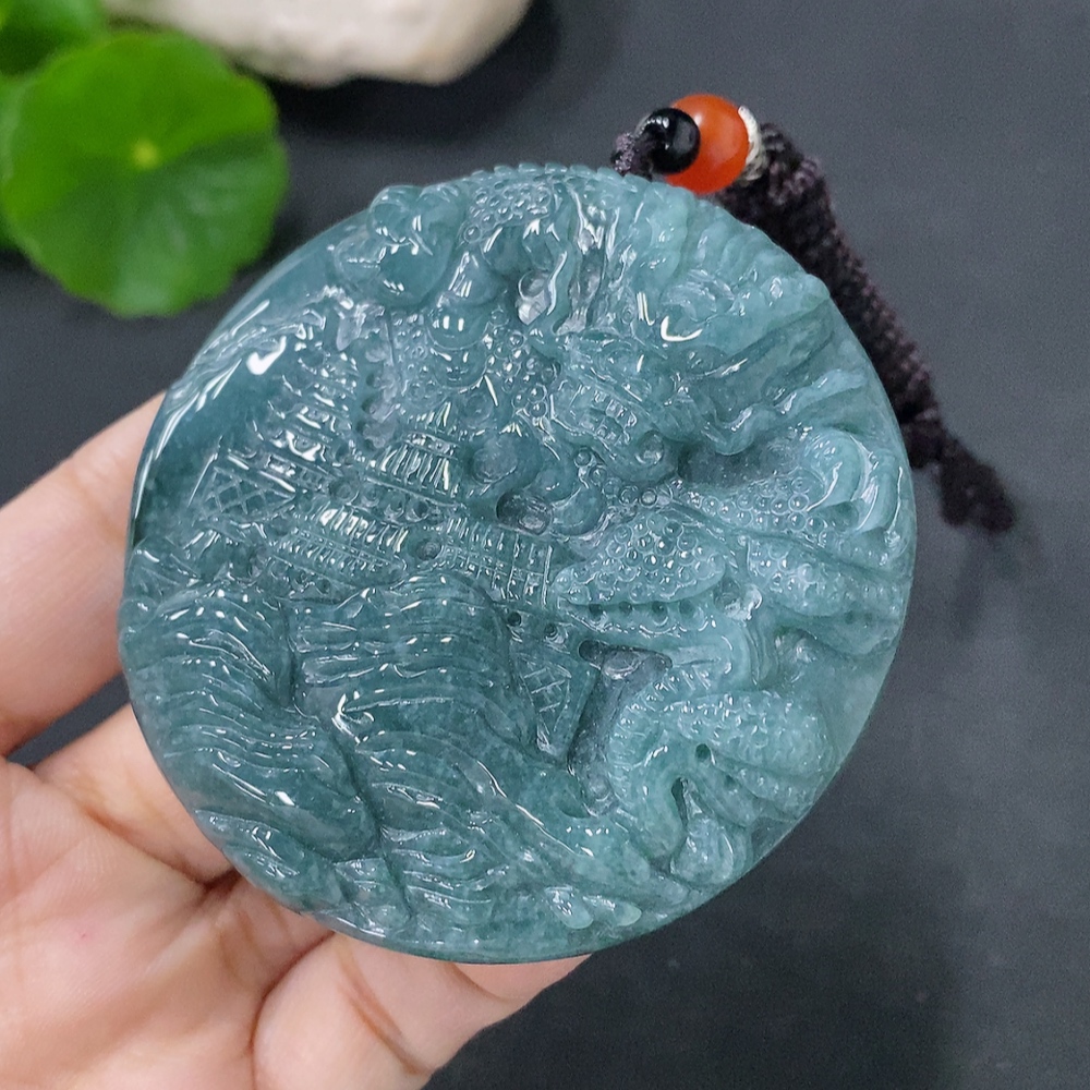 F33886457 Jadeite Pendant Dragon Reigns the World Total Weight with Rope 82.6g