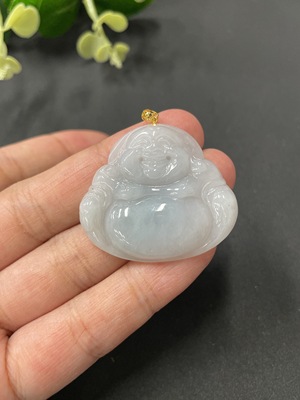 F10100600 Jadeite Buddha Pendant with 18K Gold Clasp