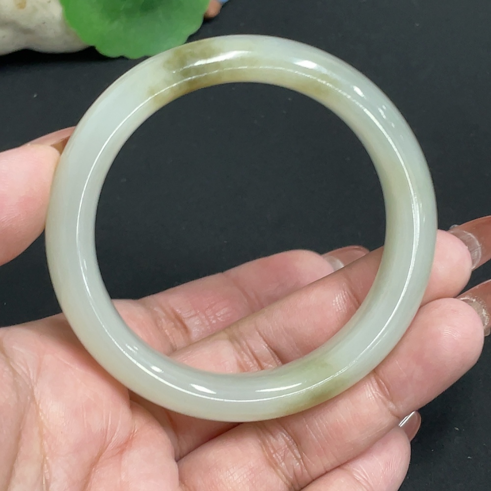 H34074664 Hetian Jade Round Bracelet, Size 53.7, Total Weight Approx. 46.6g
