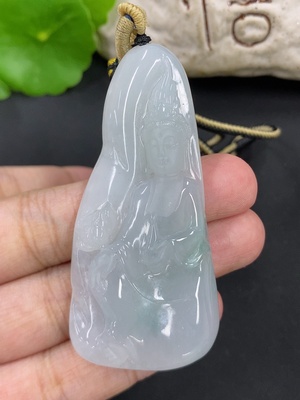 F46596687 翡翠观音牌挂件 货品总重约31.5g