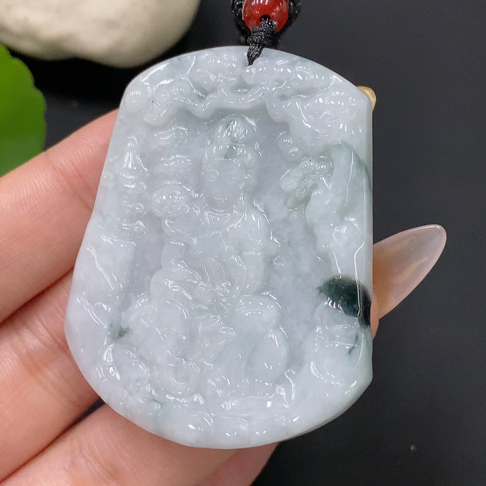 F29436219 Jadeite Pendant Guanyin with Non-A Grade Beads Total Weight Approx. 32.5g