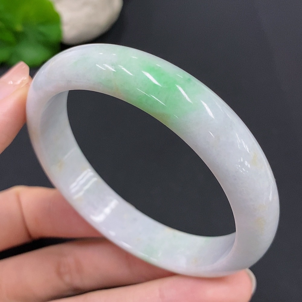 F28272257 Jadeite Round Bangle Total Weight Approx. 46.1g Size 56.5