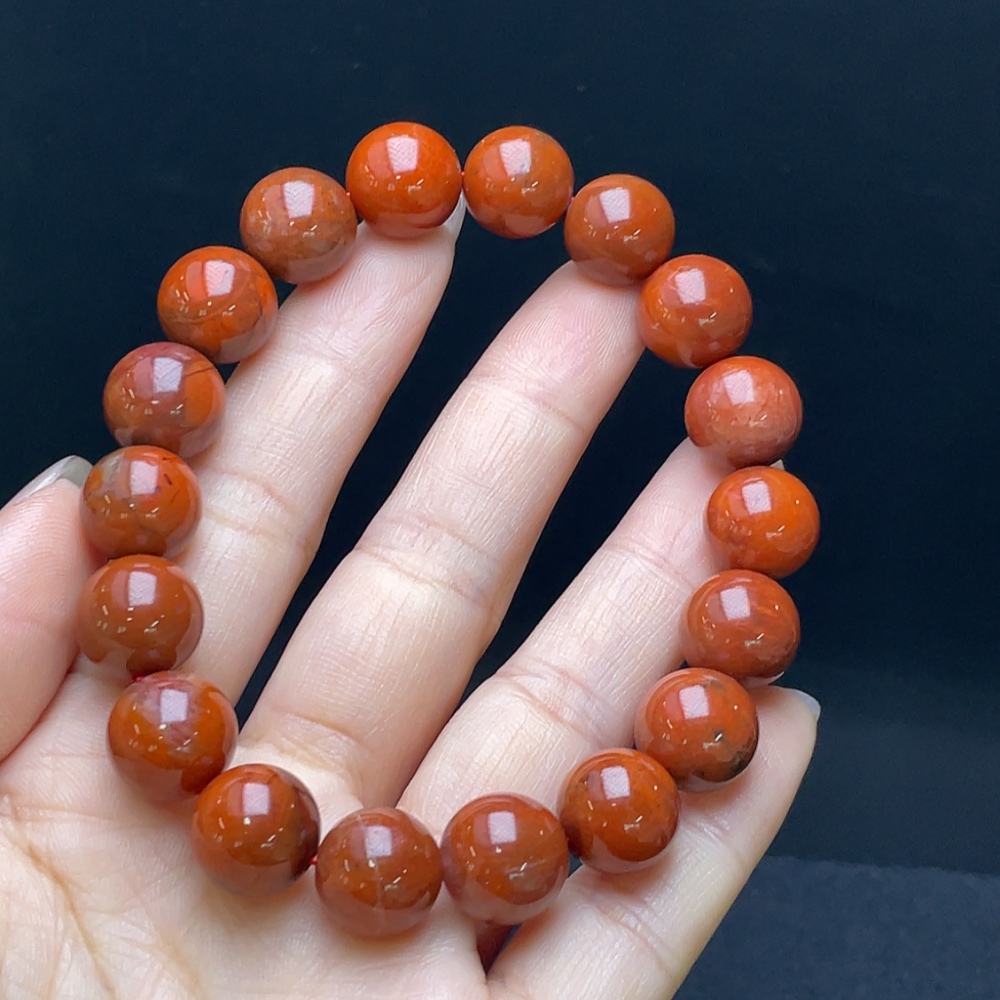 C29339072 Red Agate Bracelet, Visible Organic Matter, Total Weight Approx. 45.03g, Size Approx. 11.7mm